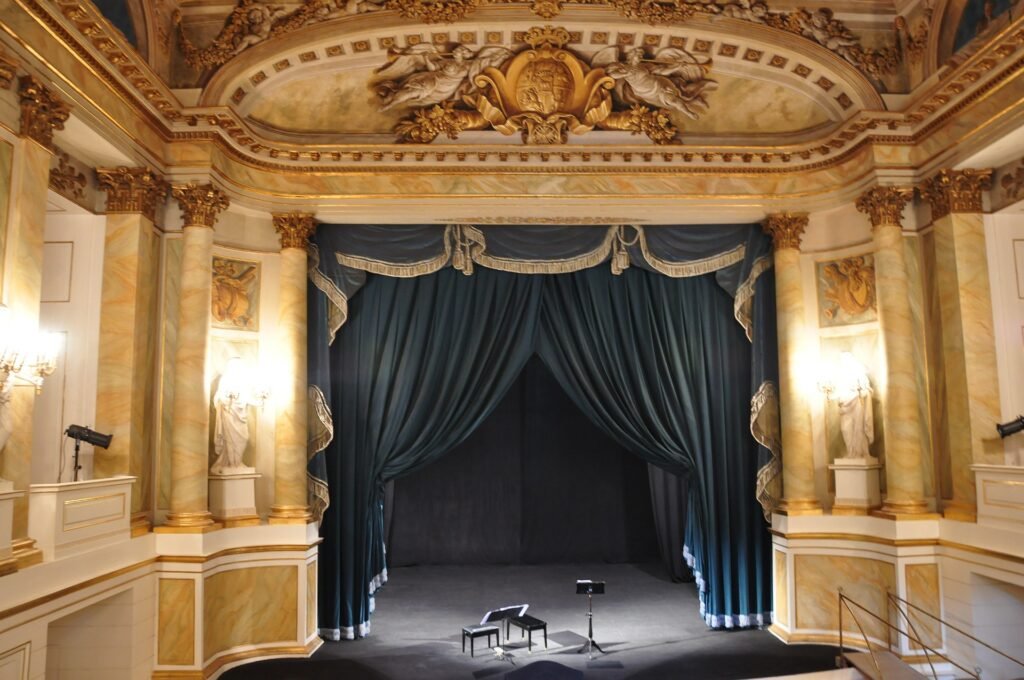 aktualne premiery teatralne w Warszawie