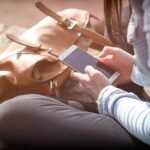 Czym jest syndrom FOMO? Choroba, która dotyka coraz większą liczbę osób
