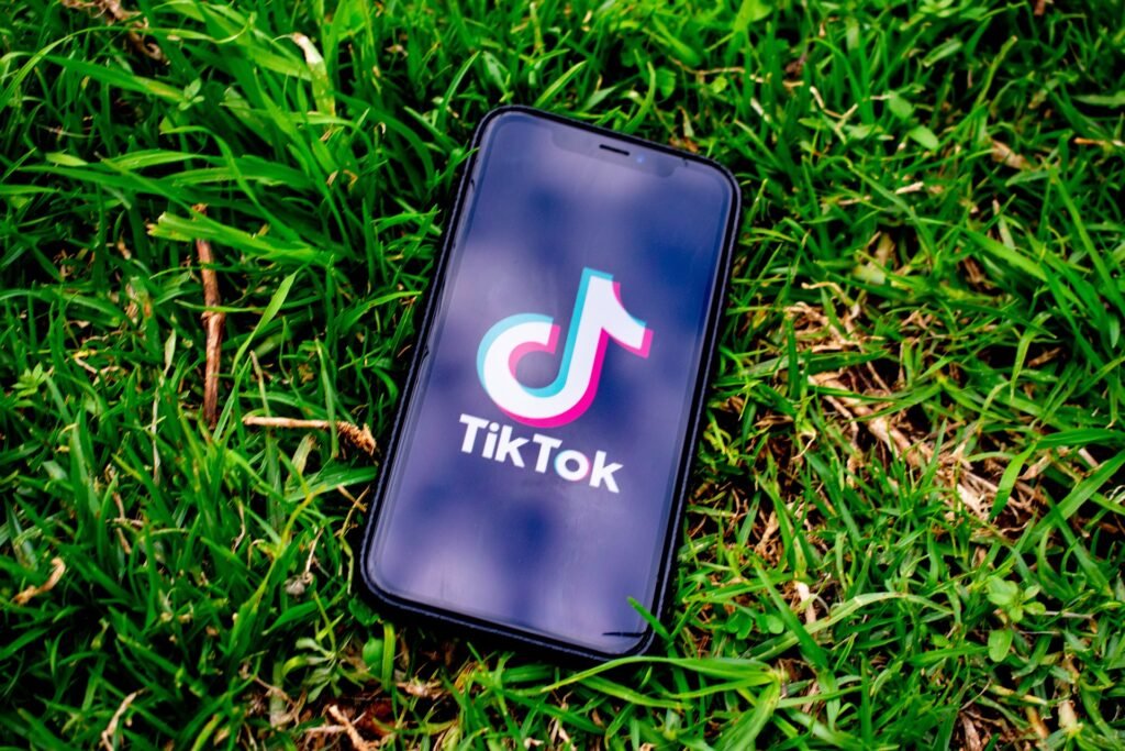 TikTok twierdzi, że USA naciskają na zmianę właściciela