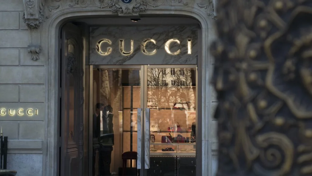 Kontrola zakładu Gucci w Mediolanie przez organy KE