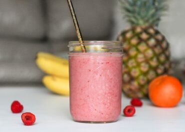 Szybki koktajl proteinowy, przepis na zdrowe smoothie
