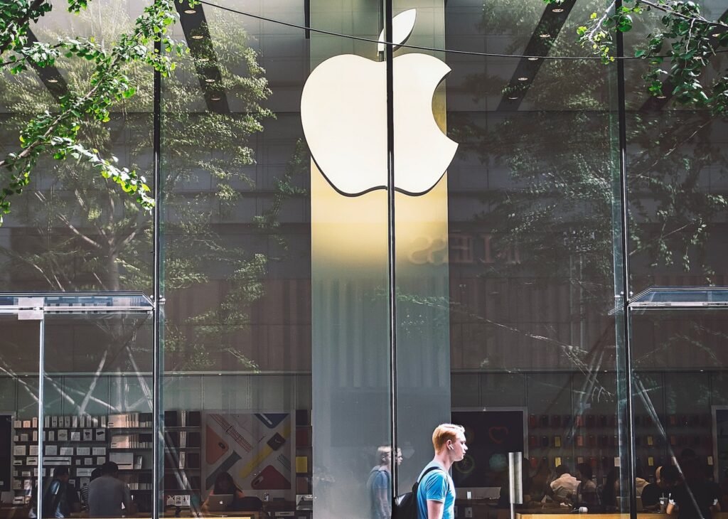 Apple wypuści nowy zestaw słuchawkowy
