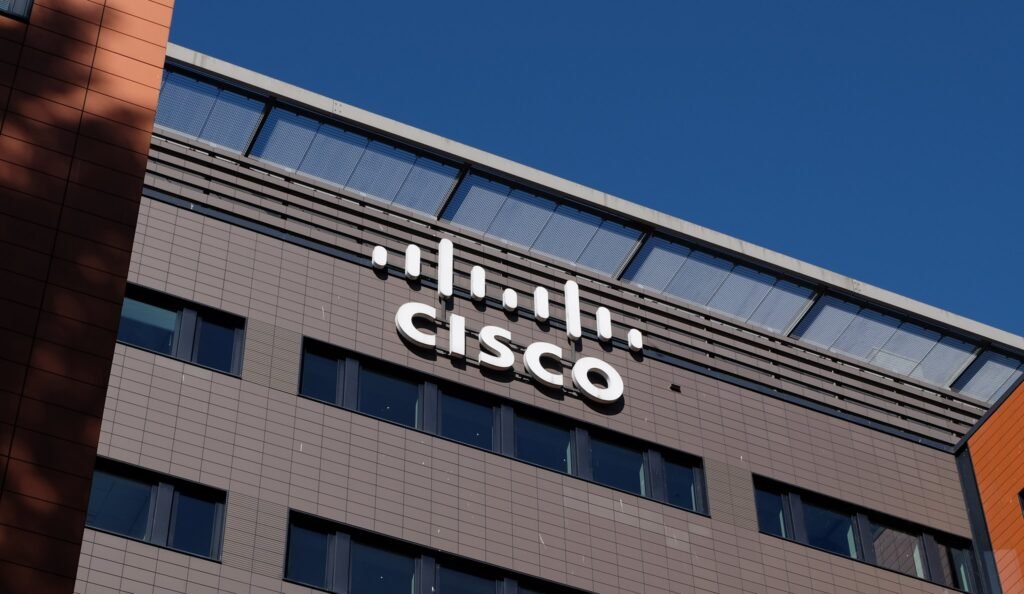 Cisco będzie budować fabrykę w Indiach