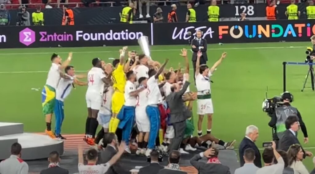 Sevilla zwycięża puchar Ligi Europy