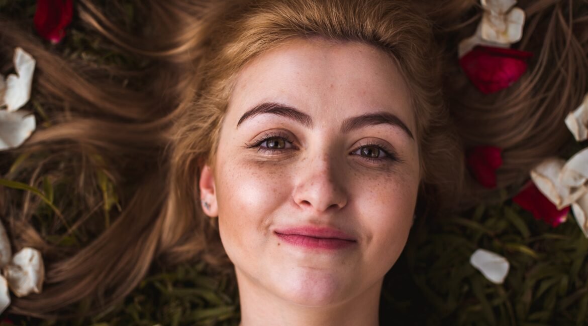 Top 10 naturalnych składników kosmetycznych. Piękno prosto z natury