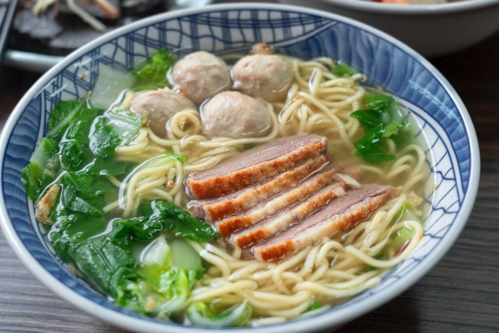 Przepis na ramen z boczkiem. Klimat wschodu na każdą porę