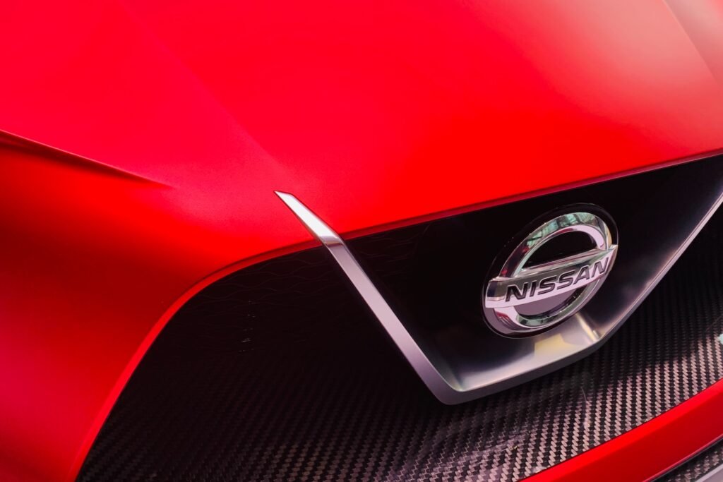 Nissan kupi silniki i skrzynie od Renault