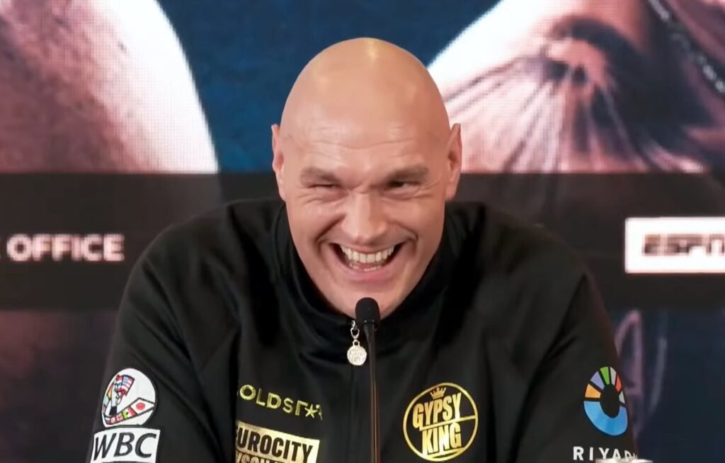 Fury nisko ocenia Usyka twierdząc, że jest „za mały”