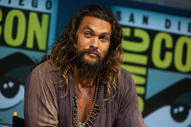 Jason Momoa potwierdza związek z Adrią Arjoną. Zobacz zdjęcia nowej wybranki Aquamena.
