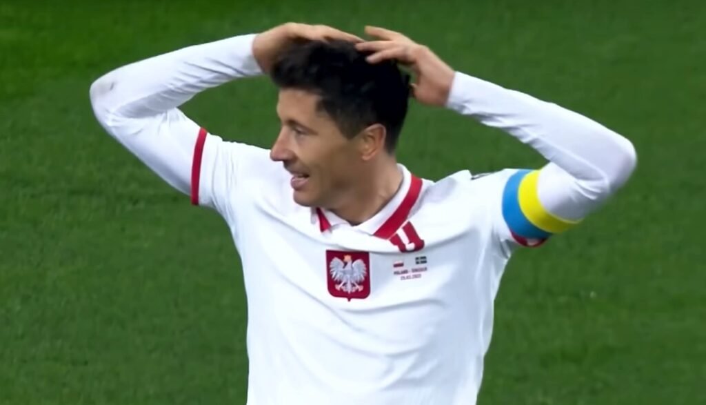 Robert Lewandowski nie posiedzi. Zapadła decyzja w sprawie kapitana reprezentacji Polski