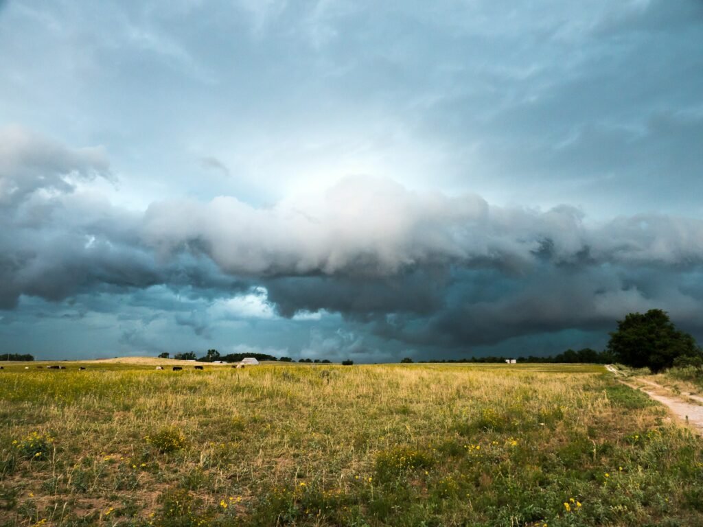 Będzie chłodno i wciąż burzowo. Prognoza meteorologiczna dla Polski do 13 czerwca