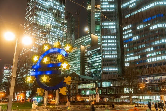 Spowolnienie gospodarcze w strefie euro. Europejski Bank Centralny obniża stopy procentowe