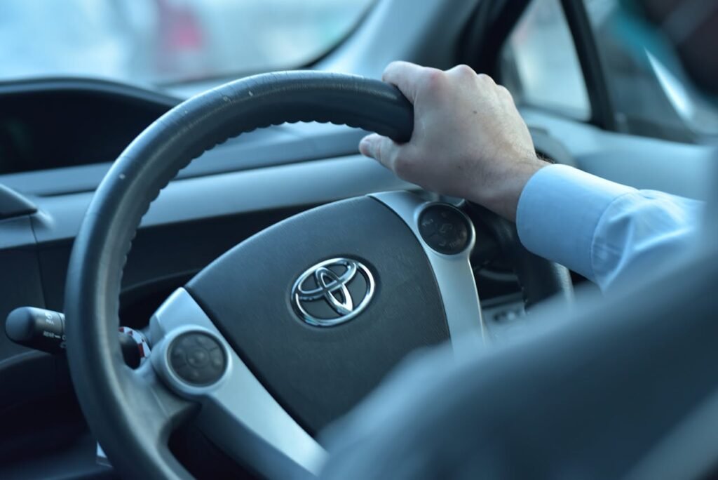 Toyota modyfikuje plany rozwoju na rynku EV. Ograniczenie produkcji o 33%