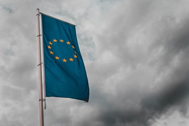 Rośnie przepaść między obligacjami europejskimi i amerykańskimi w obliczu zmian gospodarczych