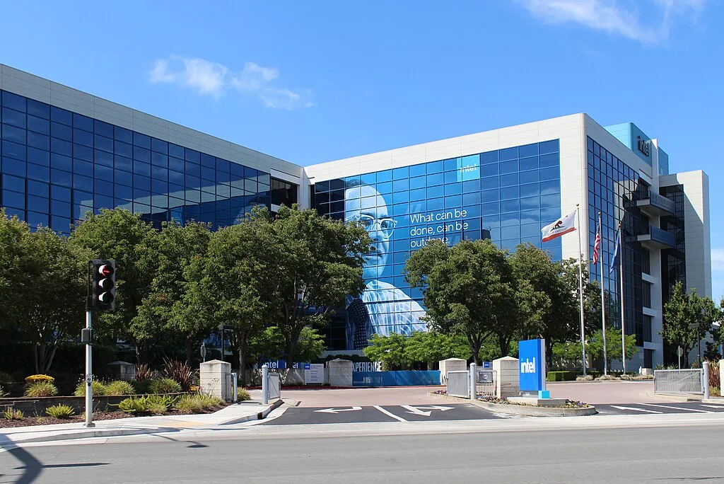 Nvidia i Broadcom stawiają na Intela. Czy TSMC straci dominację?