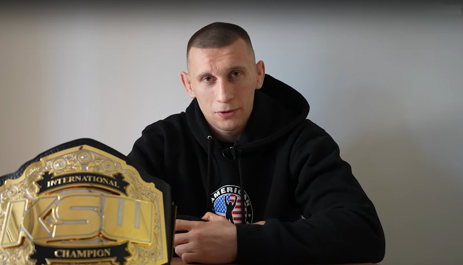 Robert Ruchała Robert Ruchała przechodzi do UFC! | Sport #1