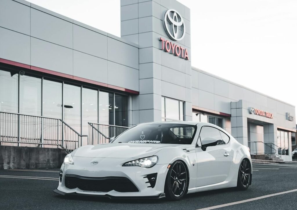 Toyota Motor rozważa przejęcie Toyota Industries. Historyczny wzrost wartości akcji
