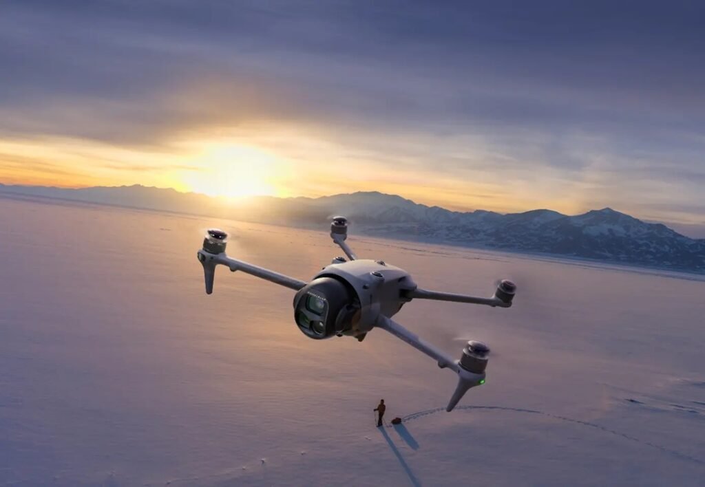 DJI Mavic 4 Pro to potwór! Nowy dron miażdży konkurencję i bije rekordy