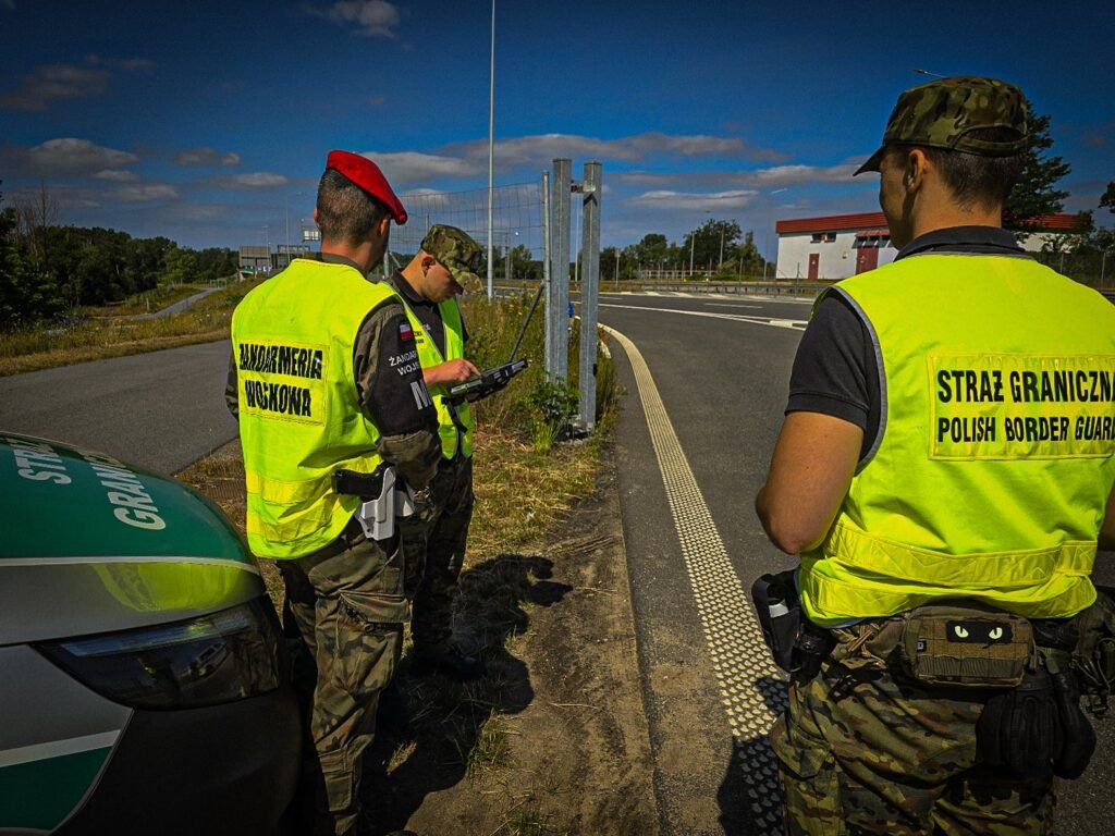 Wracają kontrole na granicach z Niemcami i Litwą. Rządowy alert RCB. Sprawdź, co musisz wiedzieć przed podróżą