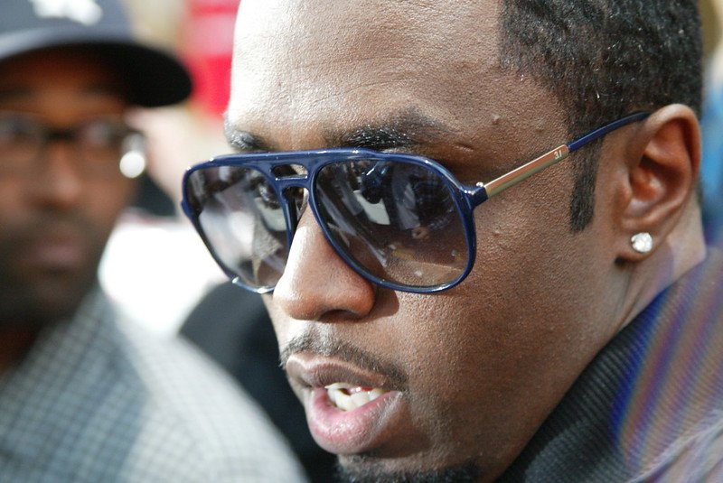 Nóż na gardle rapera – dramat Diddy’ego za kratami
